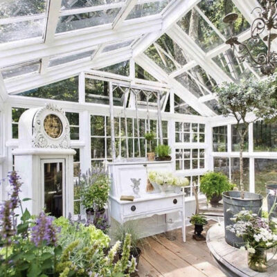 Our Favorite Greenhouse Sheds
